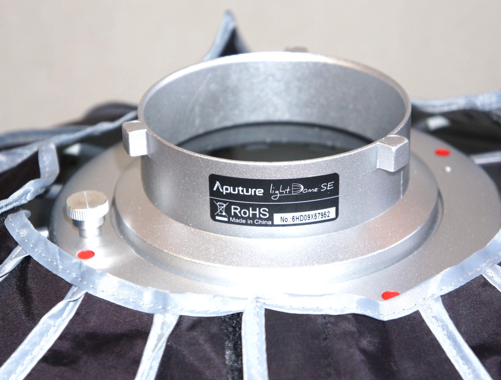 Aputure Light Dome SE 33.5" Softbox Bowens Mount w/ Grid, Diffusers, case #104