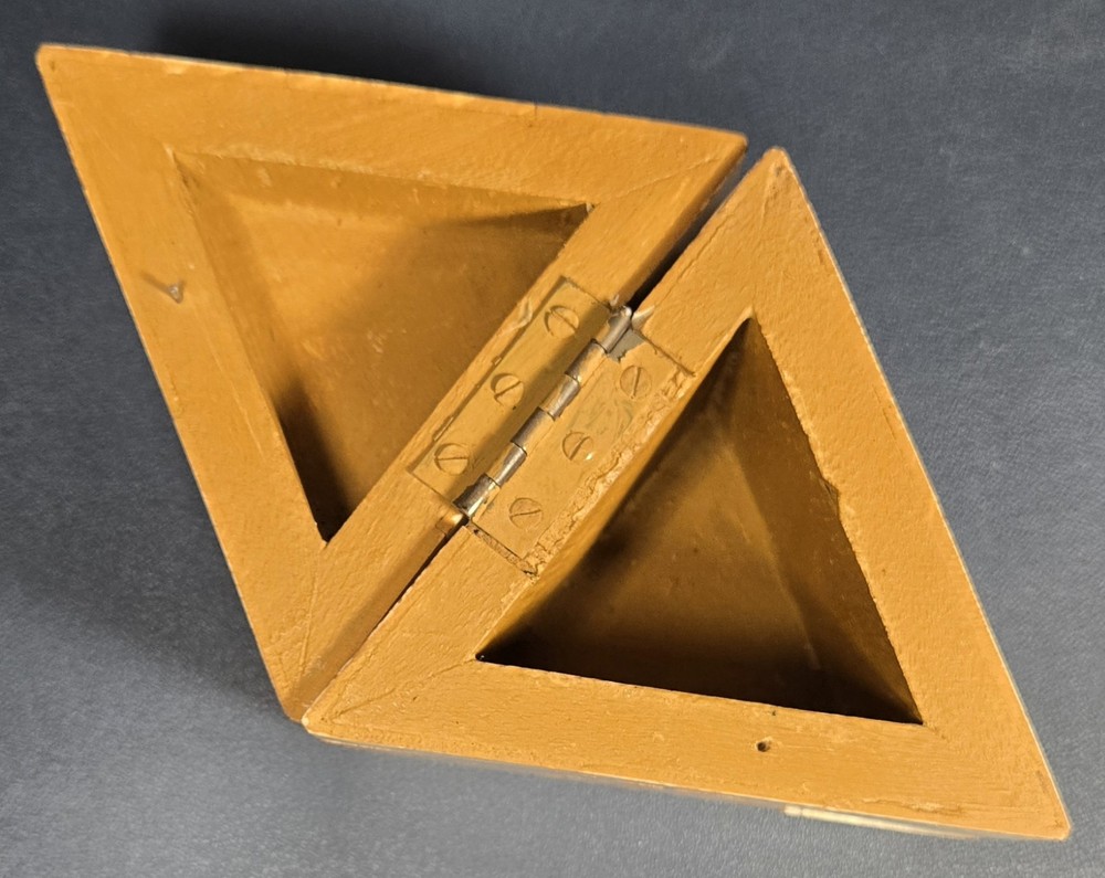 Triangular Jewelry Small Container. Decorative, Bone Inlay CraftsmanshipPyramid