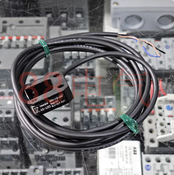 1Pcs Used TAKEX AS-U20 sensor
