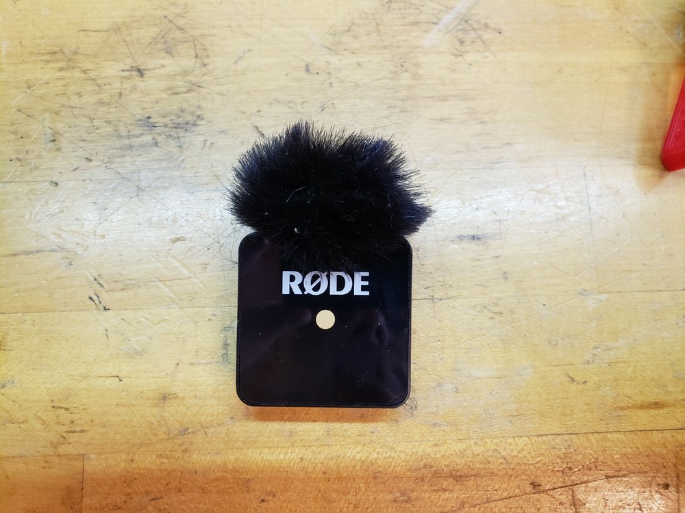 CatHugger, For Loose Rode Wireless Go Microphone Wind Shields (Dead Cat)