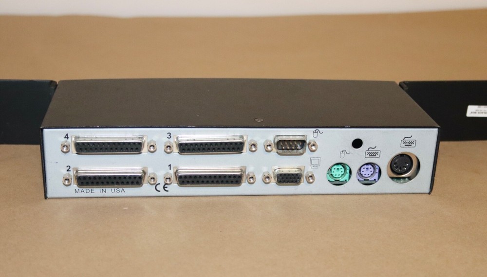 BLACK BOX SERV SWITCH - NO POWER CORD INCLUDED