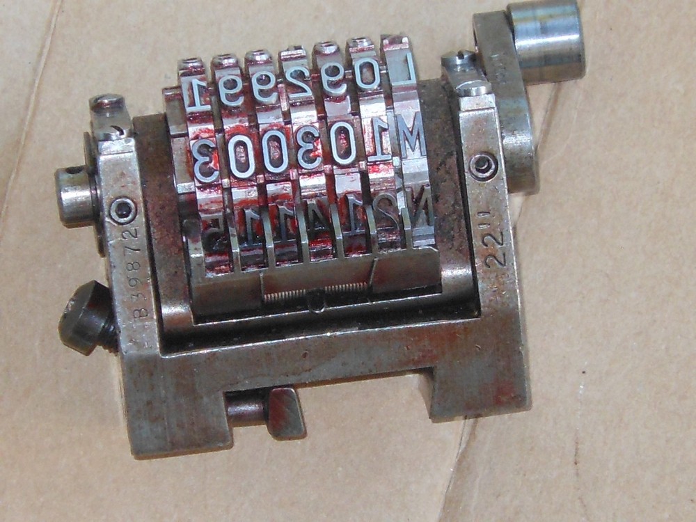 PRINTING PRESS 7 DIGIT ROTARY NUMBERING MACH.- STRAIGHT