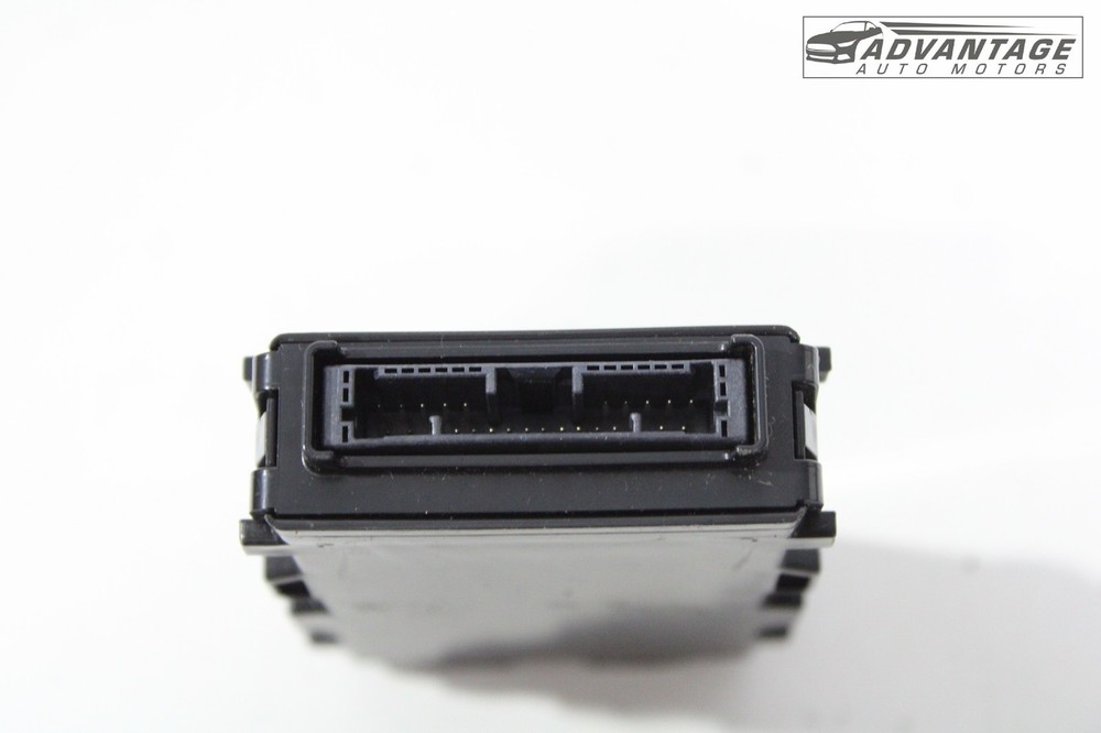 2019-2024 TOYOTA COROLLA DASH NETWORK GATEWAY COMPUTER CONTROL MODULE OEM