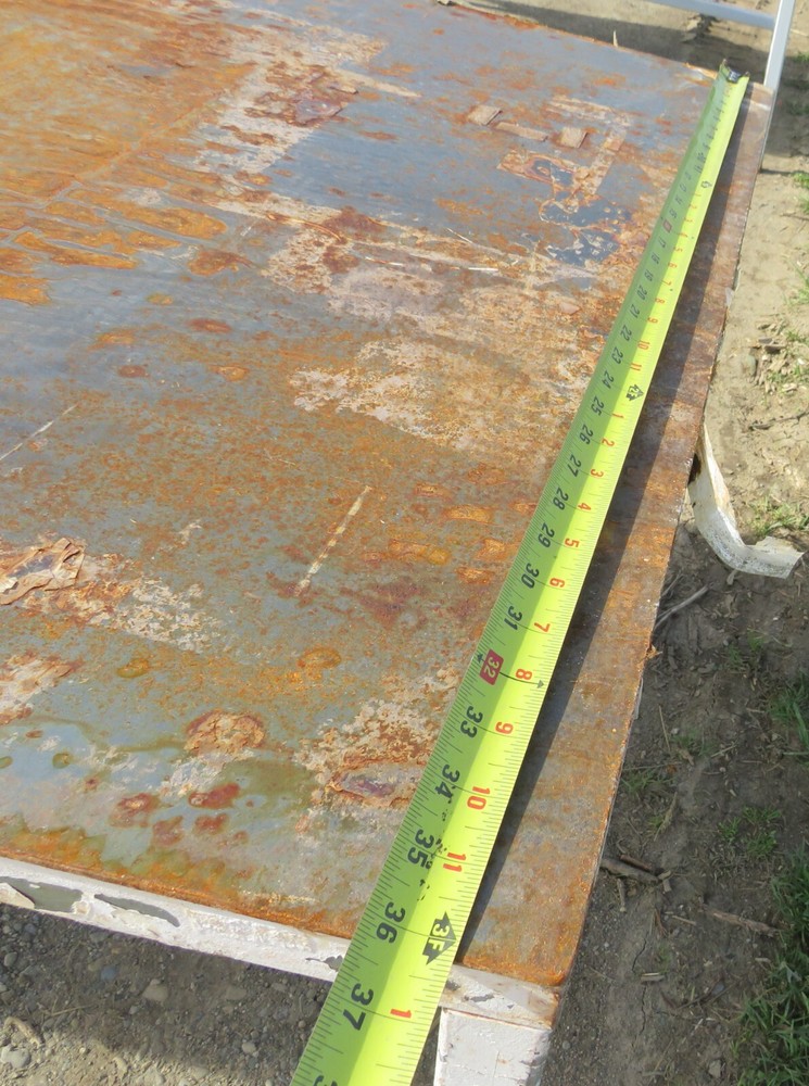 all metal workbench / welding table - large size - many uses