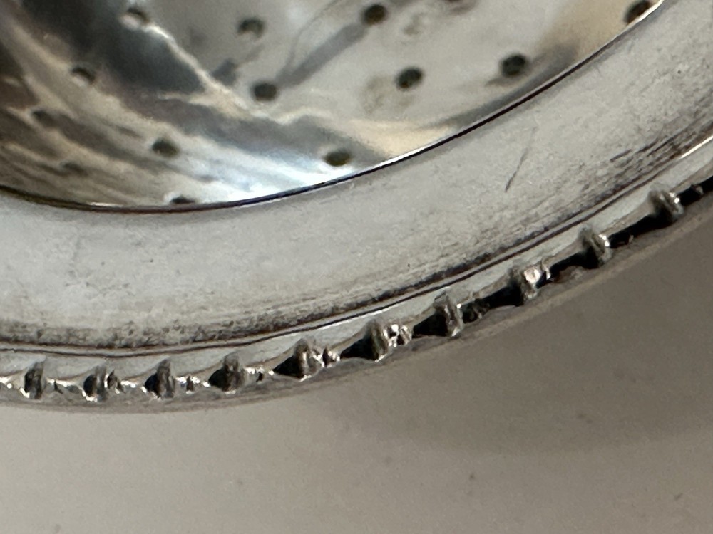 Vintage Weighted Silver Plated Tea Strainer 2 Piece Beaded Edge Bakelite Handle