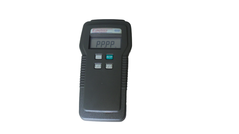 ALPHA E utechnics 4500 Series Precision Thermometer - Free Shipping