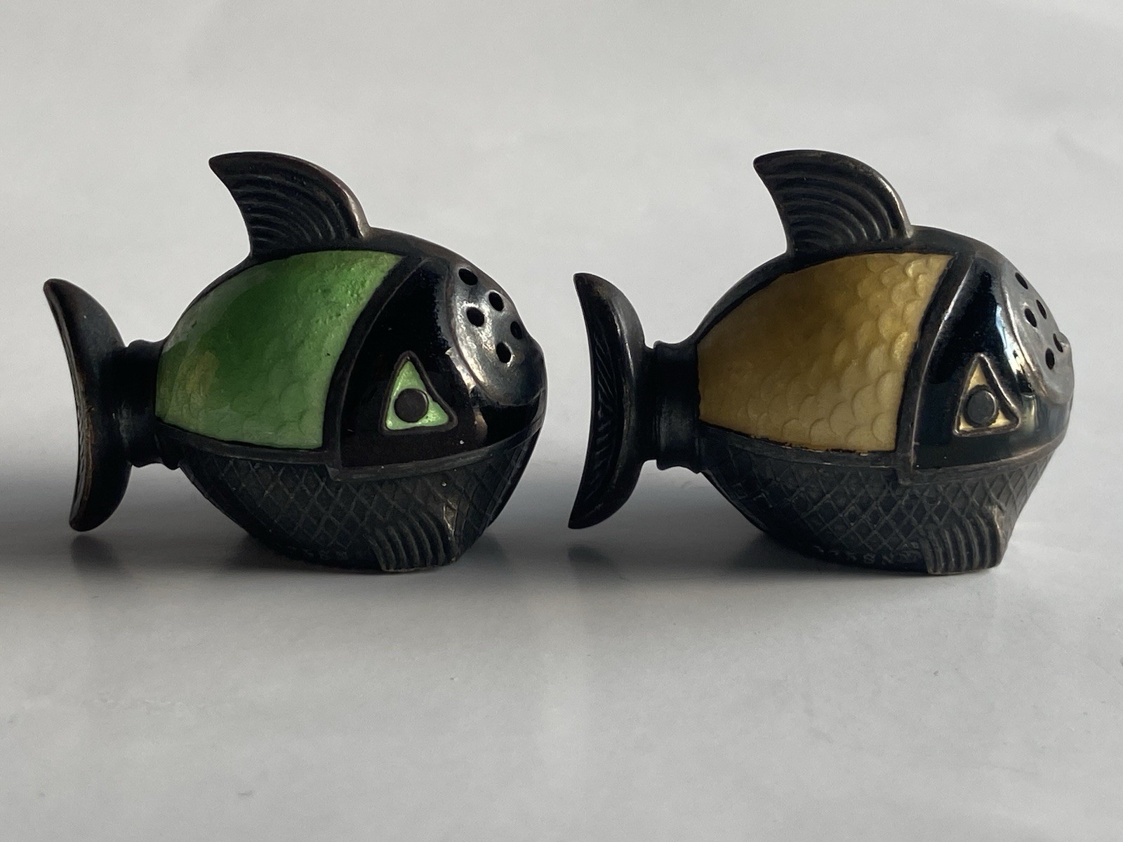 Sterling Silver Guilloche Enameled Norwegian Fish Salt And Pepper Antique 925.