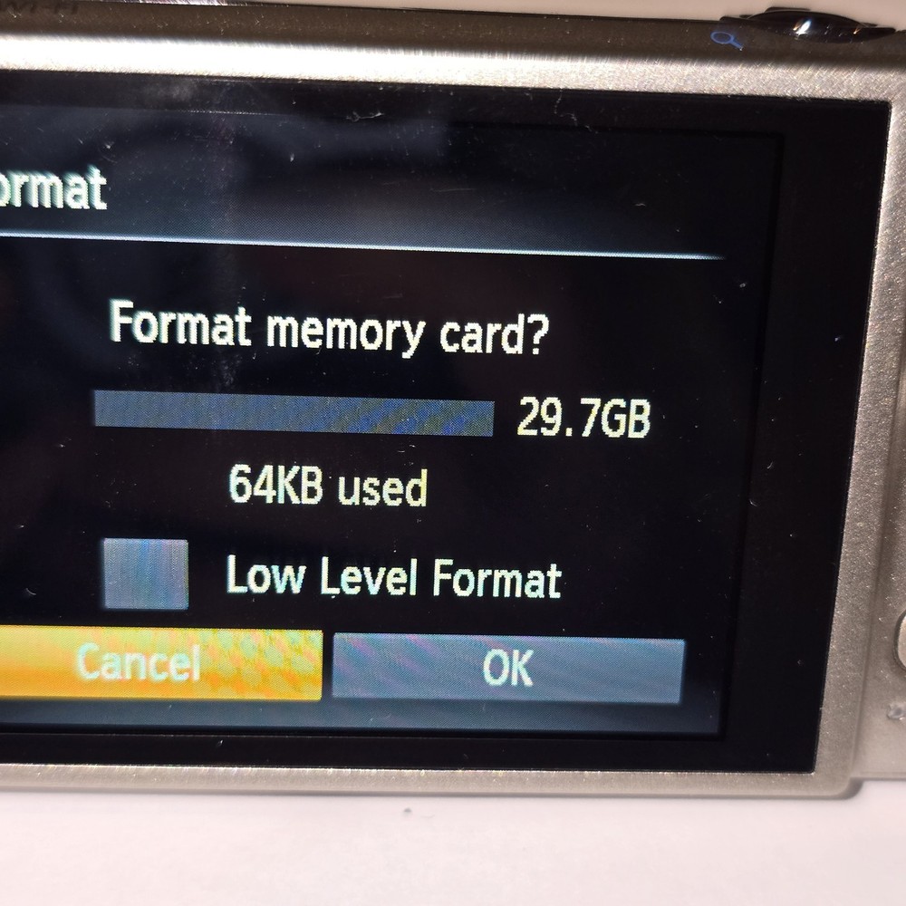Silver Canon PowerShot ELPH 360 HS Compact Digital Camera (Tested Working)
