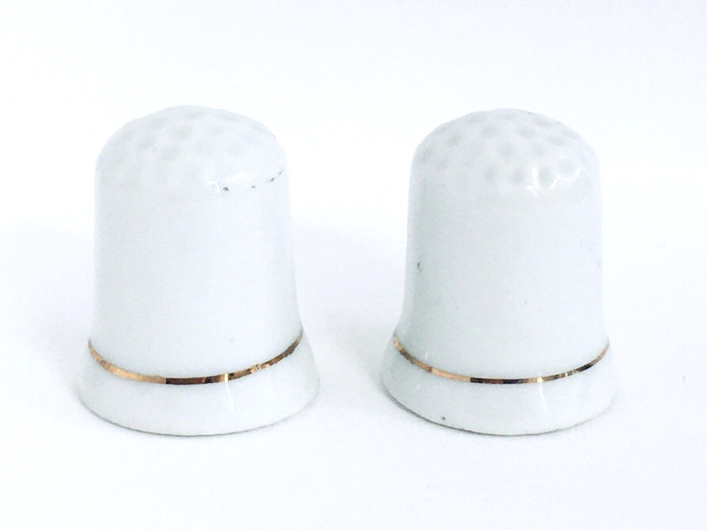 Porcelain Bird Thimble Set