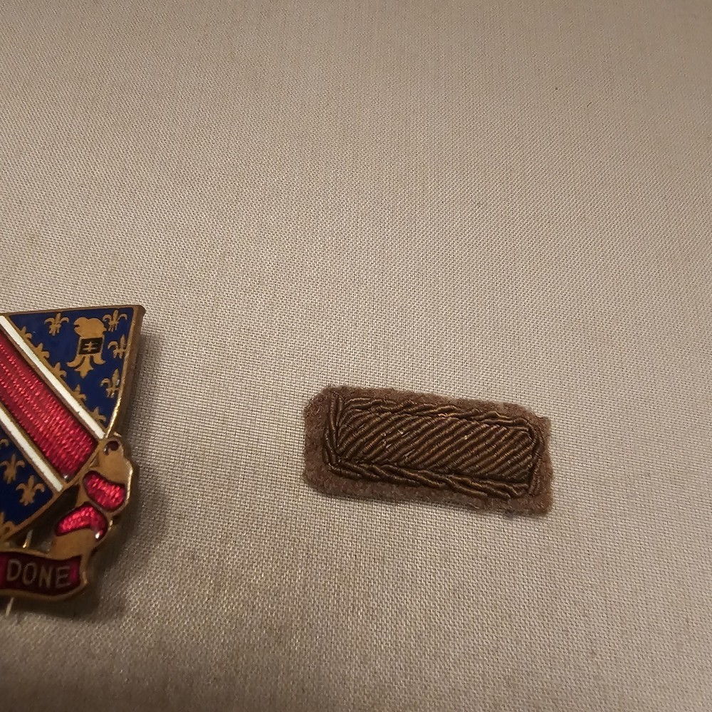 WW2 US Army 110th Engineer Pin Unit Crest Get It Done with Two Adddition Pieces