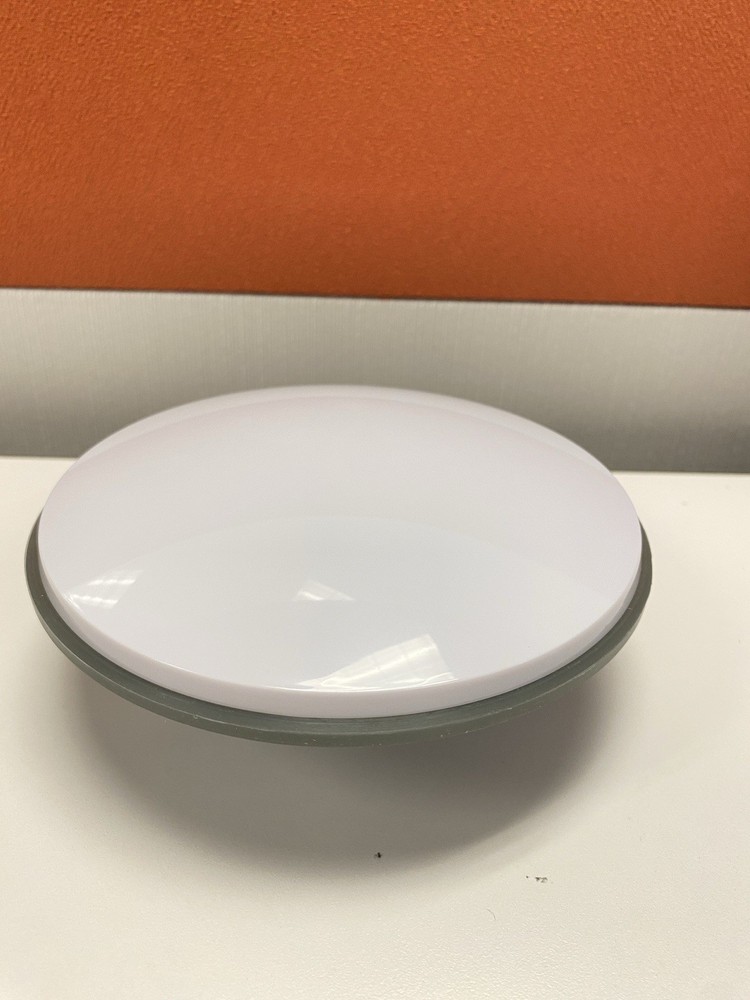 High-Precision Multi-Band GNSS Antenna