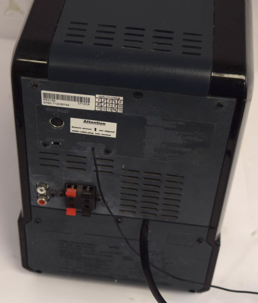 RCA RS2130i 5-CD Compact Audio System | 5-Disc Changer | Used B