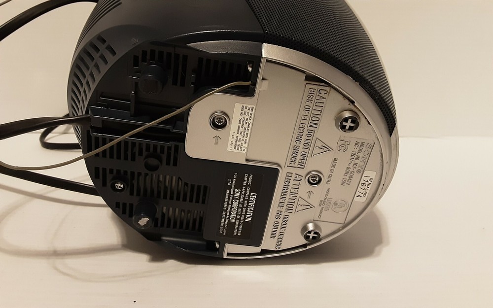 Sony Dream Machine CD-R/RW Playback Model No CD843V