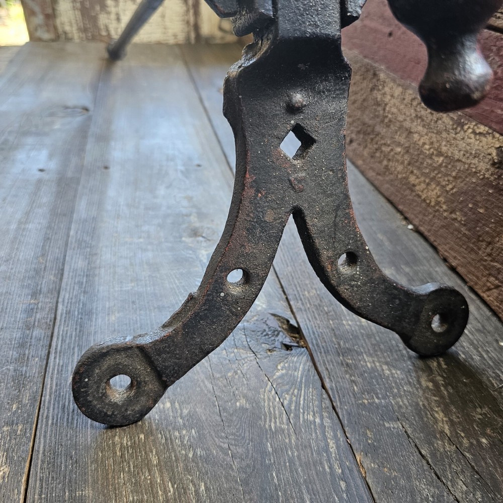 Antique Blacksmith Post Leg Vise