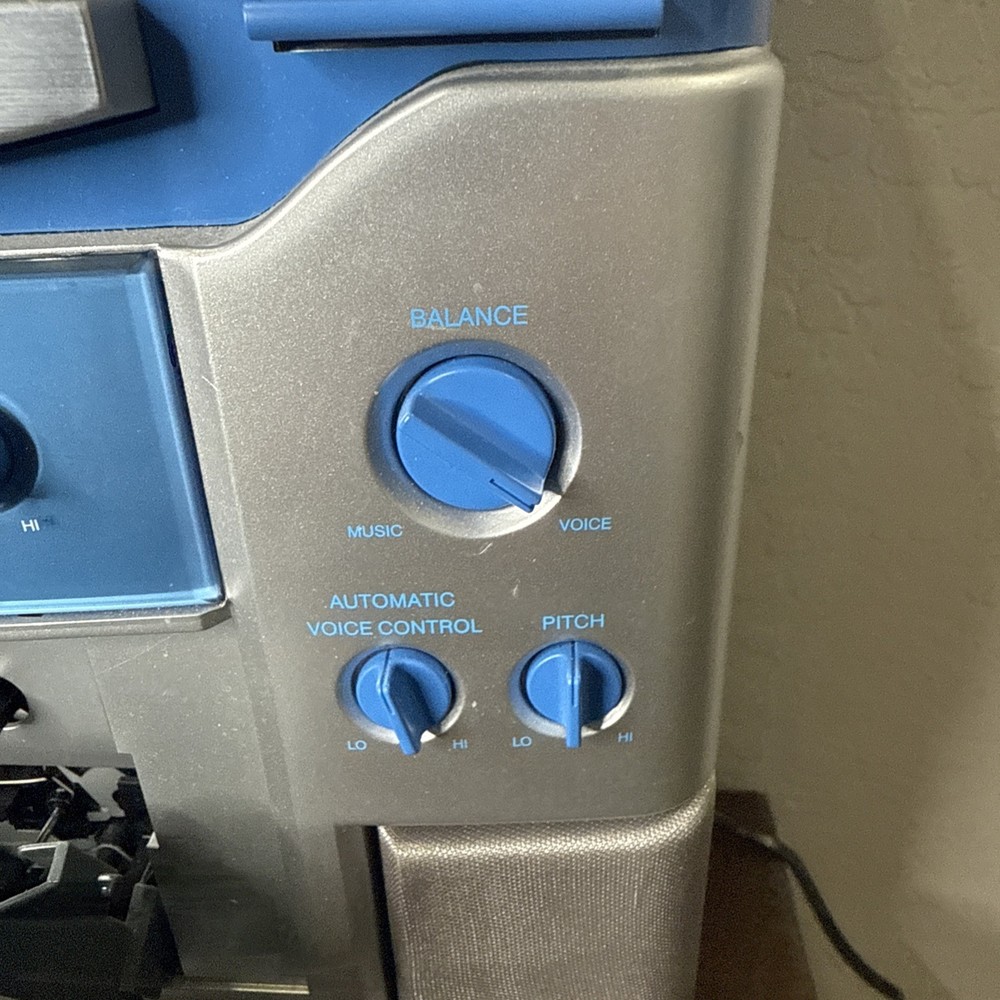 MTV The Singing Machine Karaoke EUC Read Description