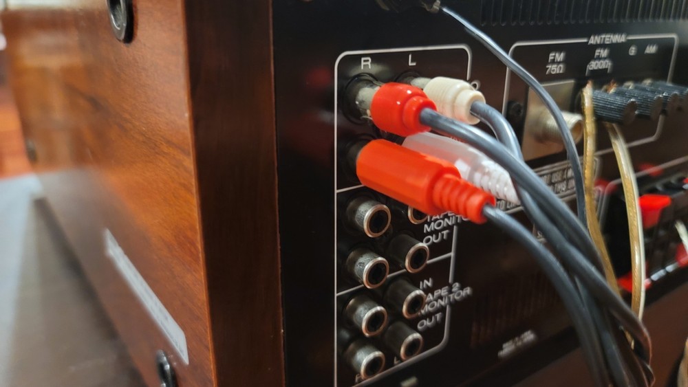 Marantz SR930 please read description