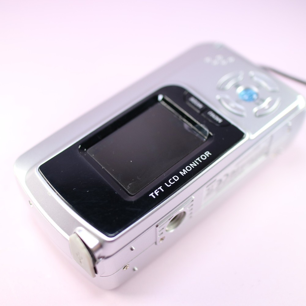 Vivitar Vivicam 4100 4.0MP Compact Digital Camera Black Tested