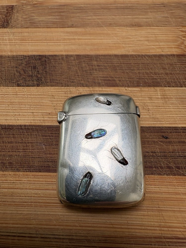 Solid Silver Hallmarked Vesta Case with Shibayama Design To Front.