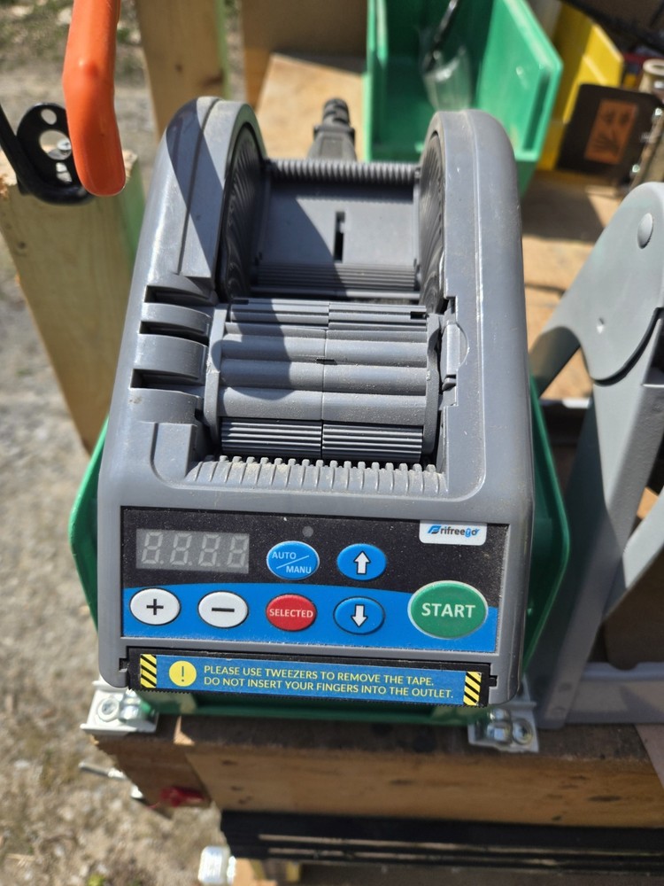 Frifreego Automatic Tape Dispenser Electric Tape Cutting Machine