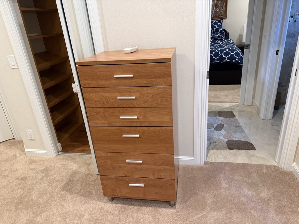 2 Twin Size Bed