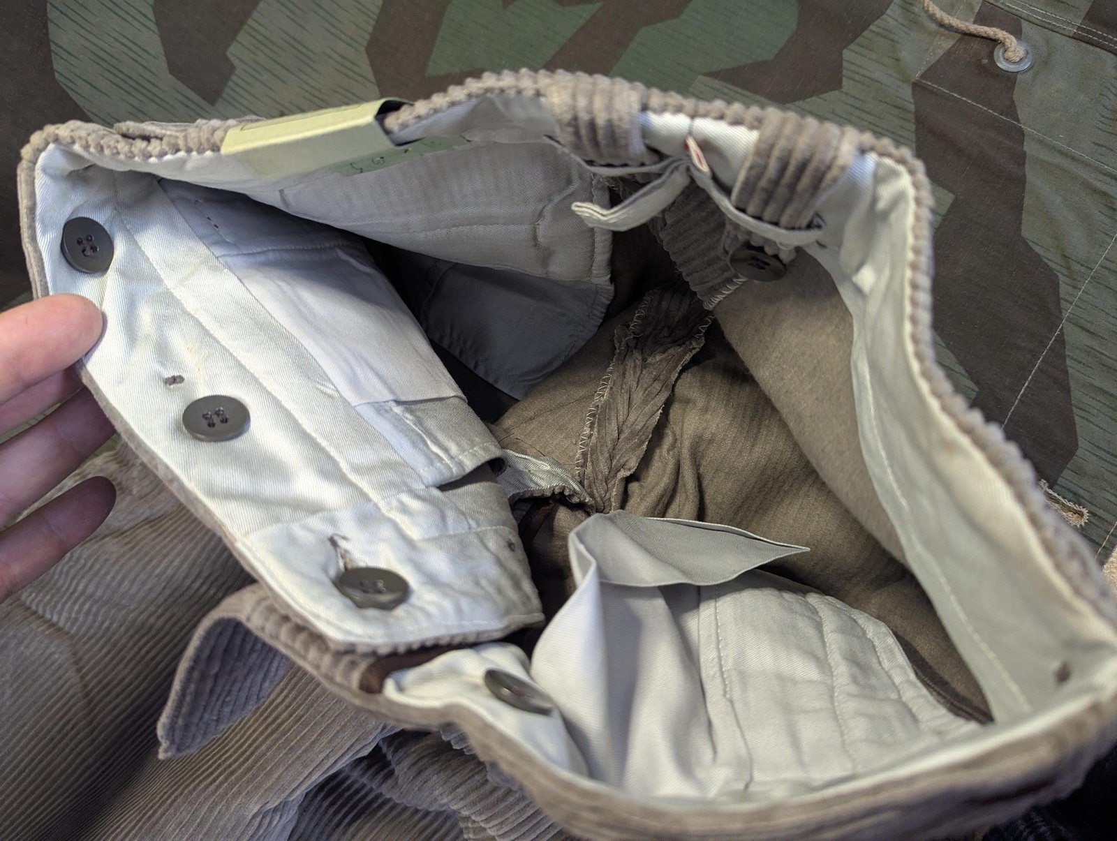 Vintage 1930s 1940s German Gray Corduroy Plus Fours Trousers NOS (28" waist)