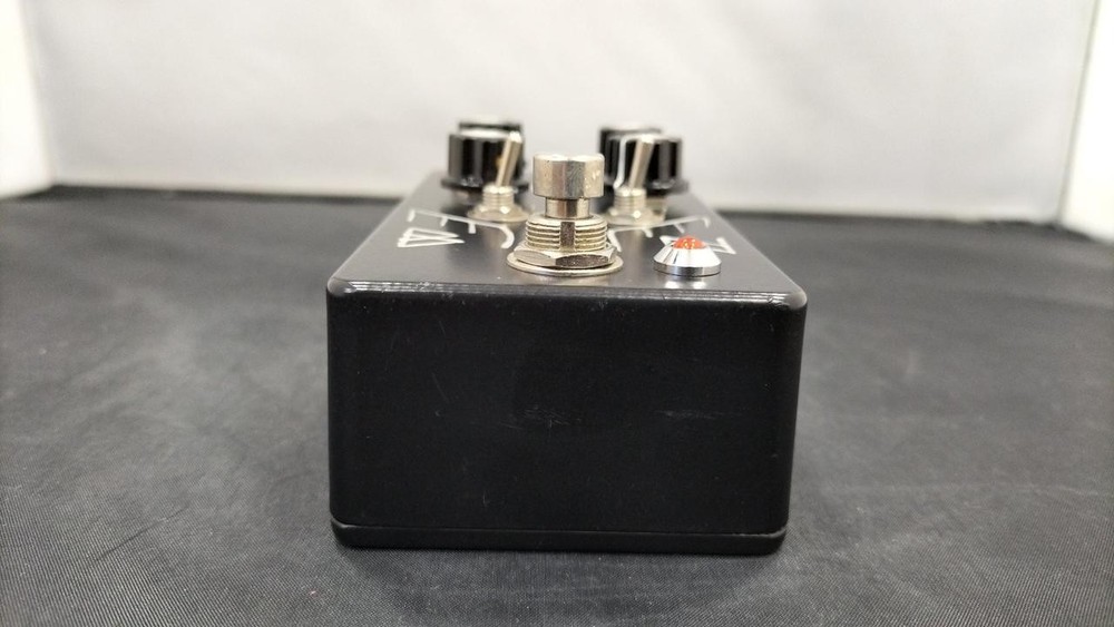 BLACKHAWK AMPLIFIERS VALKYRIE BLACK EFFECTOR 926009