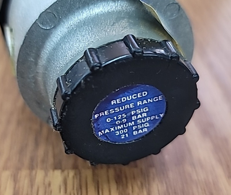 Graco Model 104-267 Air Valve Regulator NOS