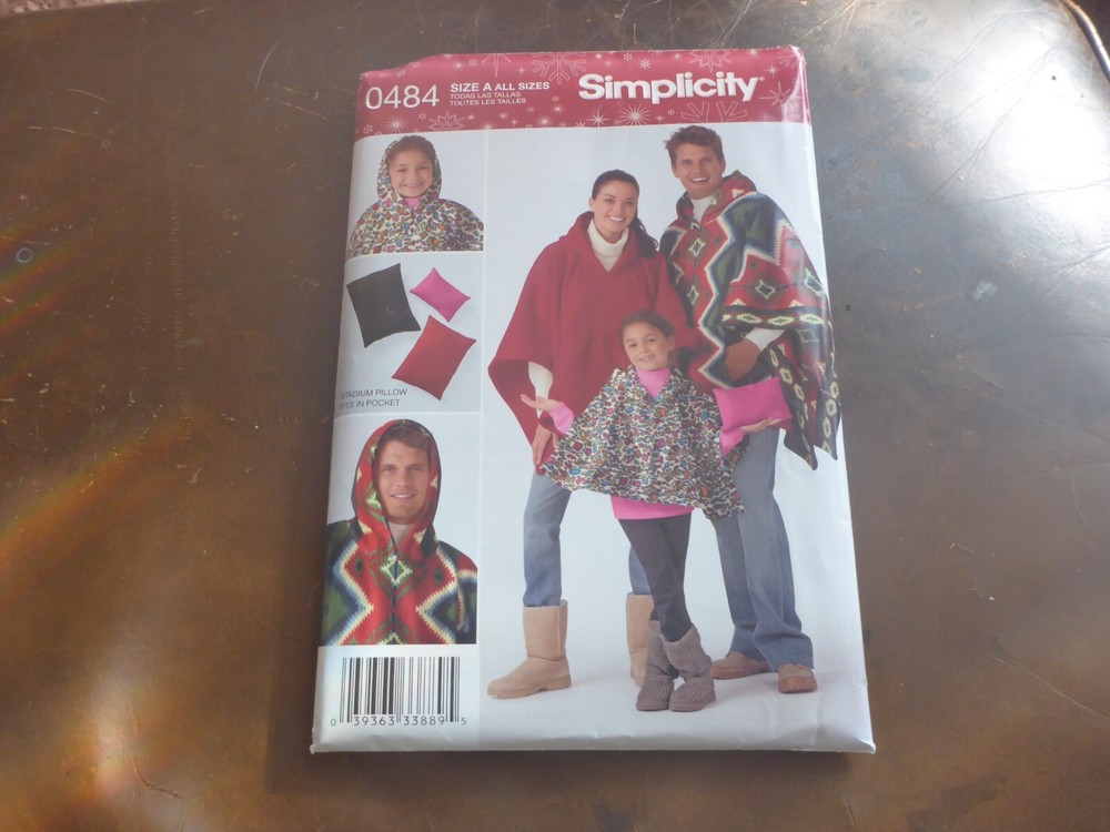 Simplicity Pattern 0484 Stadium Poncho in Three Sizes & Pillow Uncut