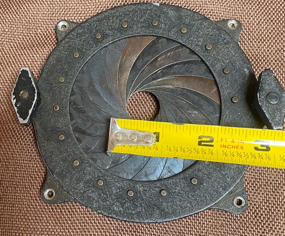 Ultra Large Iris Diaphragm for Mounting Large Format Lenses
