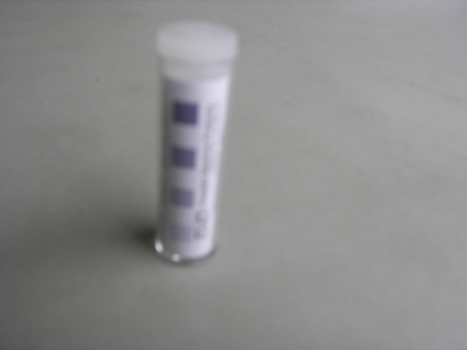 USA SELLER 100 CHLORINE SANITIZER TEST STRIPS 2" FREE SHIPPING USA ONLY