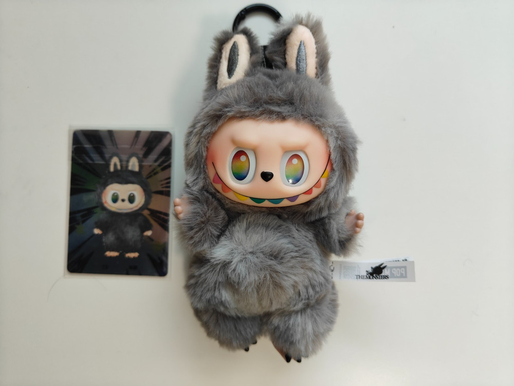 Authentic POP MART The Monster Big into Energy Pendant Hidden Edition-ID