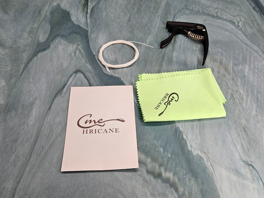 Hricane Ukulele UK-21 Solid Wood 4-String With Case & Accessories