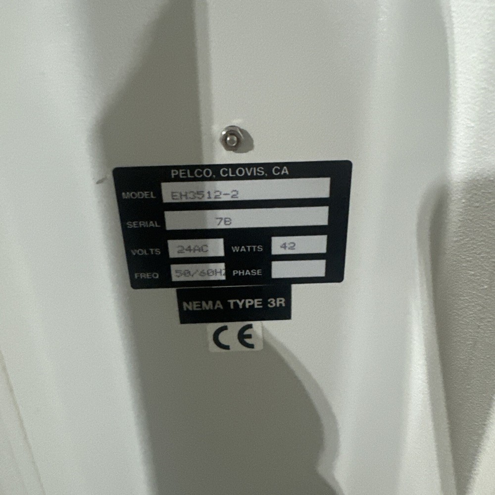 Pelco EH3512-2 Series Environmental Enclosure With SONY CCD-IRIS HyperHAD Camera