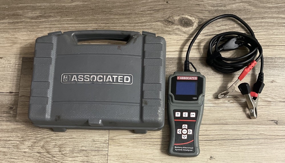 Associated Equipement 12-1012 digital battery system analyzer