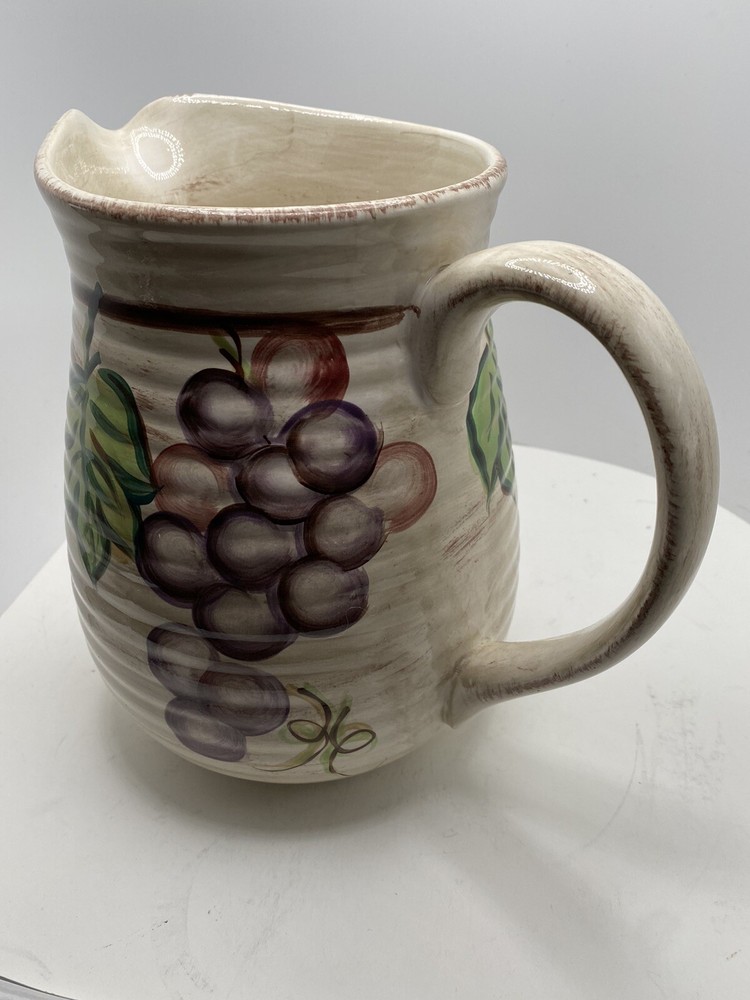 Boulevard Pottery Pitcher 7"