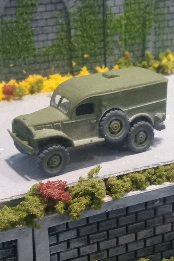 HO scale WW 2 Dodge Ambulance