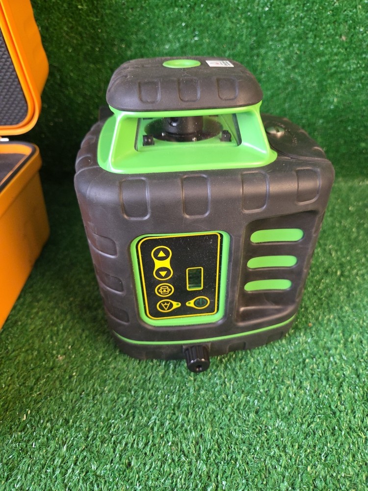 Johnson 40-6543 Self ­Leveling Rotary Laser Kit