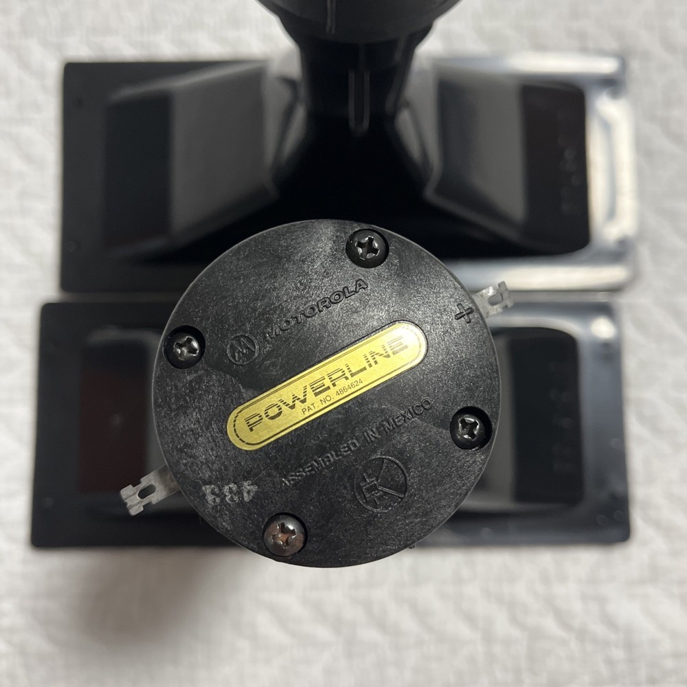 MOTOROLA TWEETER PAIR