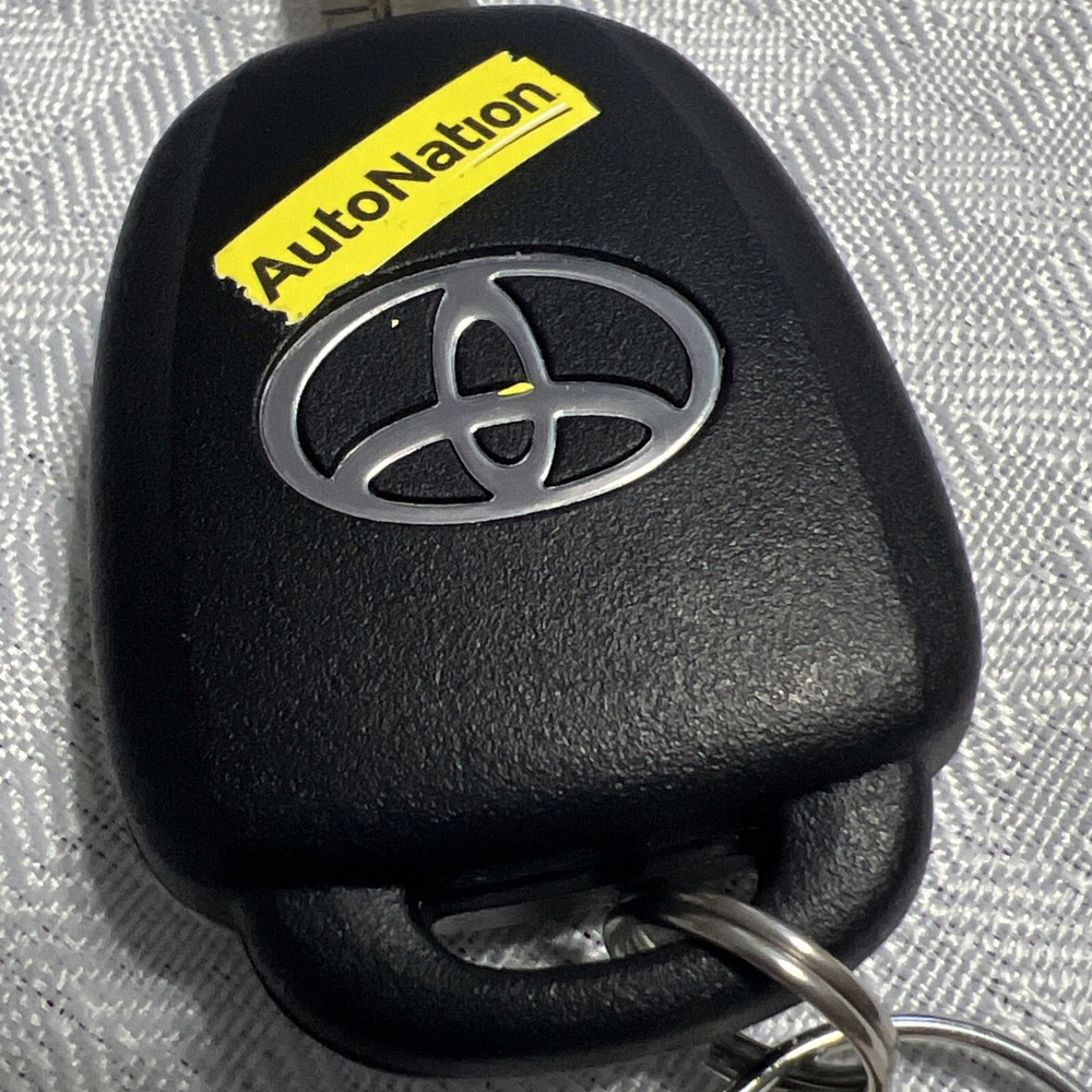 Replacement Key Remote for Toyota Sequoia SR5 2018
