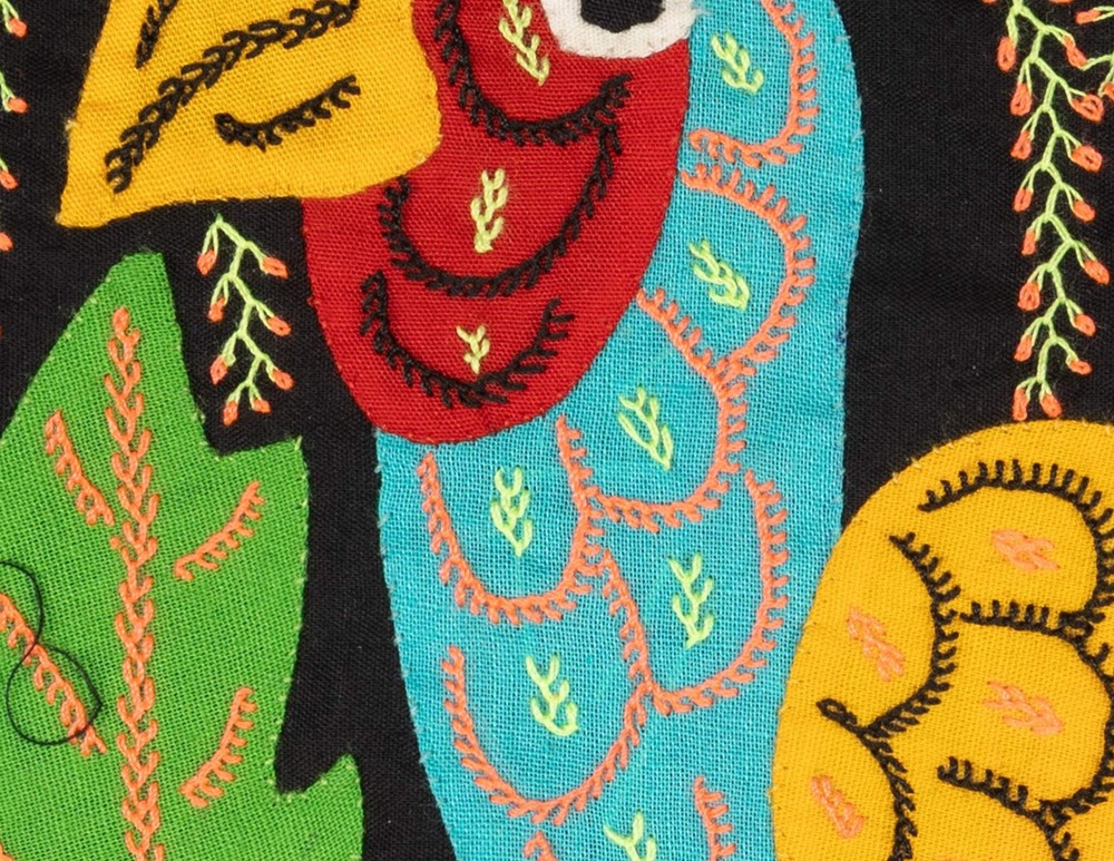 Multicolor Red And Blue Molita