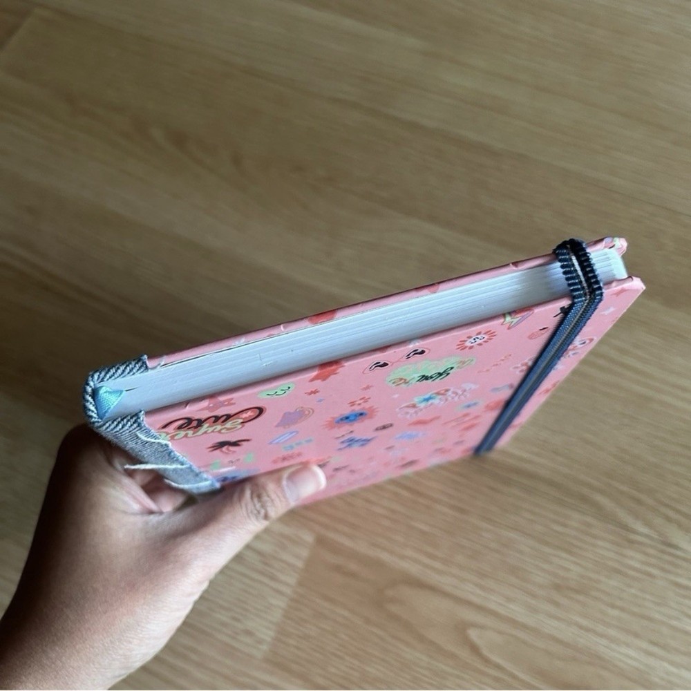 Optimist Pink Carnet Dot Grid Notebook 96 Pages