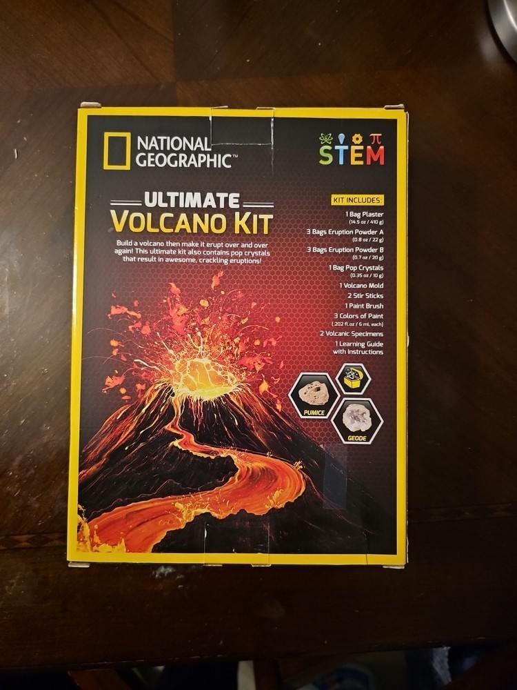 NATIONAL GEOGRAPHIC Ultimate Volcano Kit with Learning Guide New/Open Box