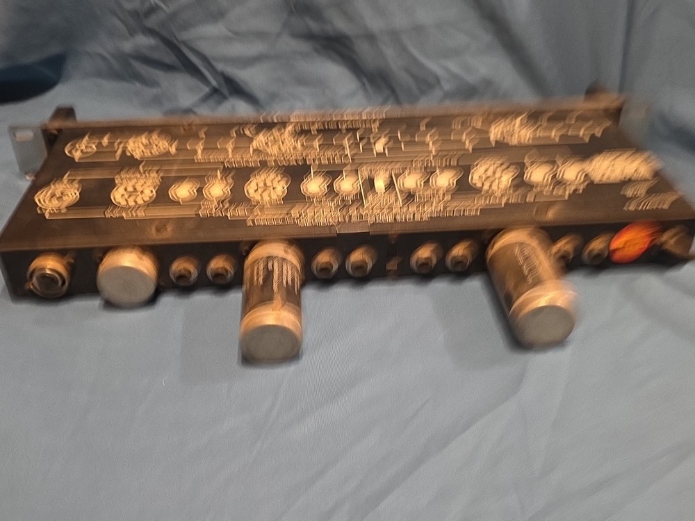 Peavey ECM Multi Way Electronic Crossover Mainframe Pro Audio Rackmount Unit