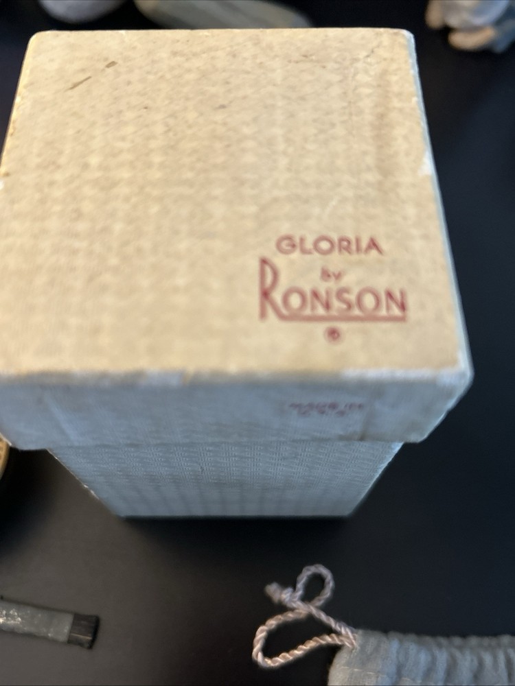 Vintage Ronson "Gloria" Table Lighter