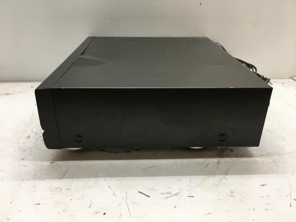 Panasonic DVD-C220D DVD Changer - Tested