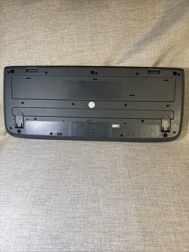 Logitech MK330 Wireless Keyboard And Mouse