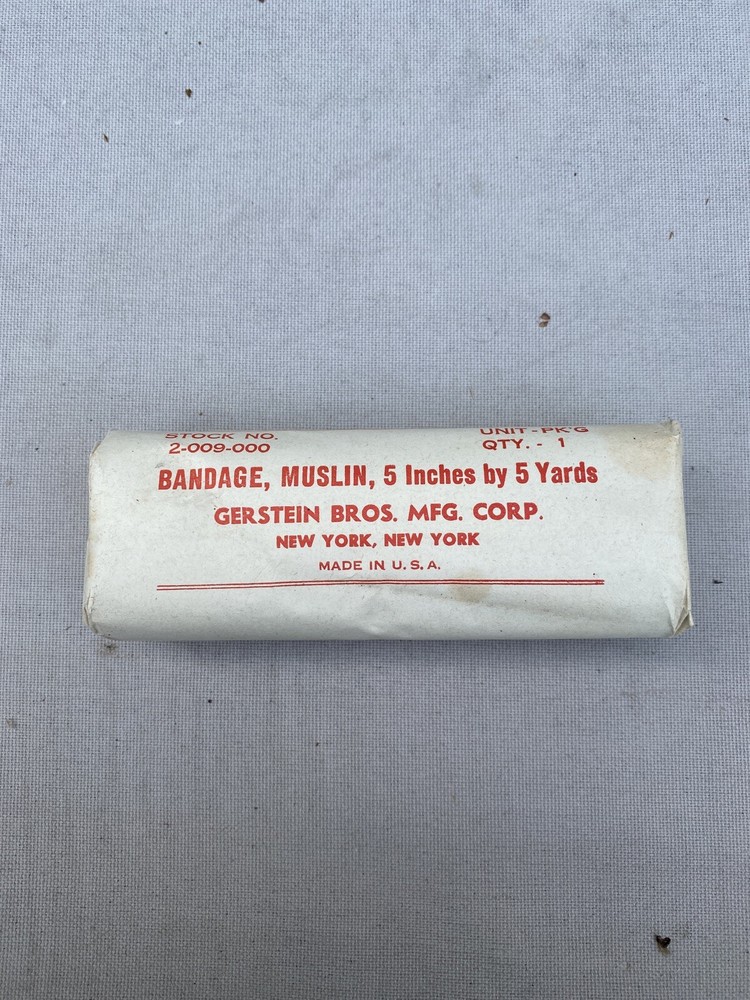 WW2 US Gerstein Muslin Bandages 5x5 Inch (F134
