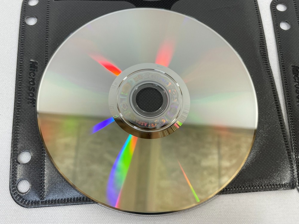 Microsoft SQL Server 2005 for DVD Installations Windows PC 6-Disc Set Software