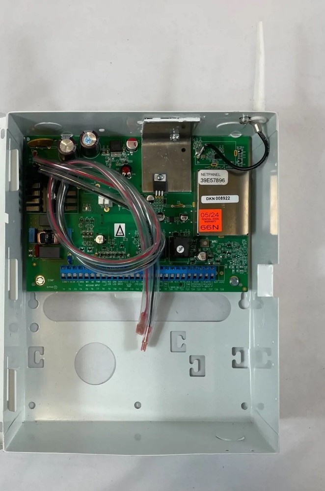 Napco NETWORXPANEL Wireless Control Panel with WIEGAND OUTPUT READERS ( 36-BIT)