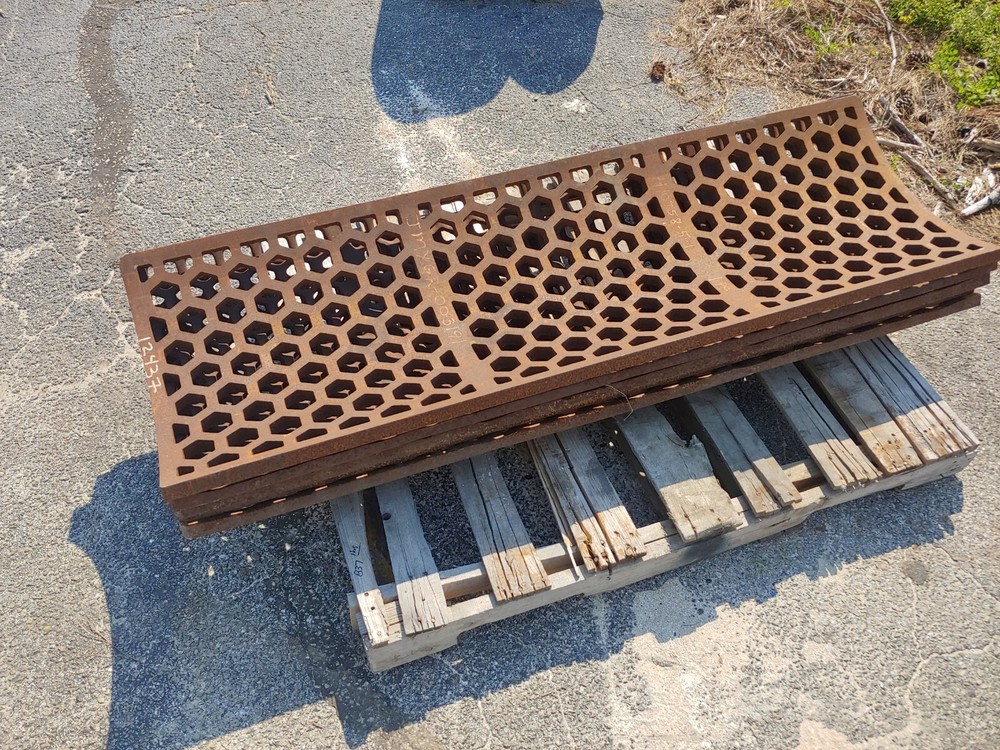 Grinder Screens 2" Hex ( 5pc - 63 " long )